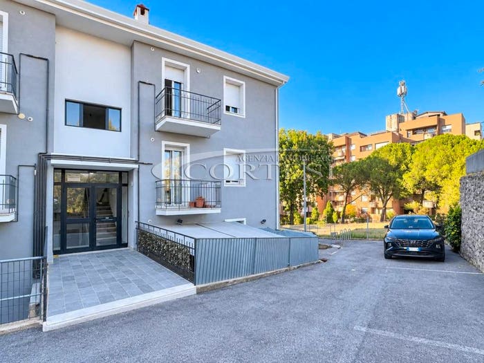 Appartamento quadrilocale in vendita in via piero gobetti, Madonna Alta Prepo, Perugia