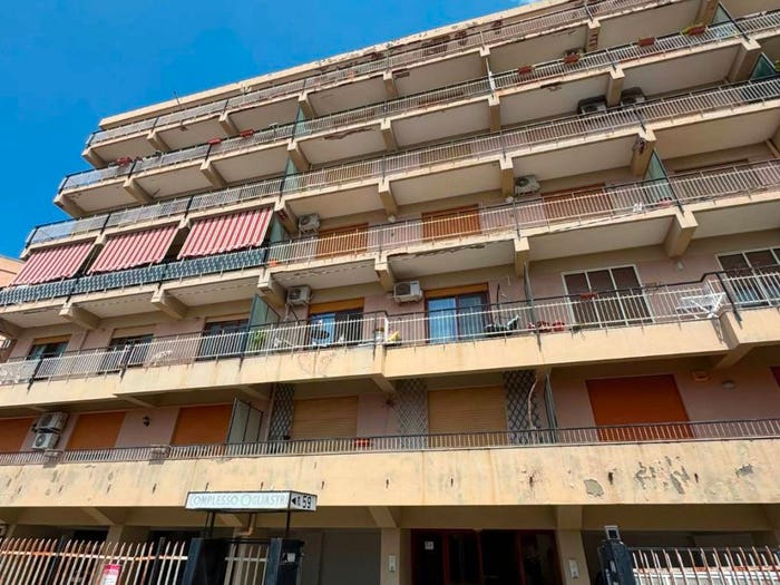Appartamento trilocale in vendita in Località Colle Ogliastro, Giostra, Messina