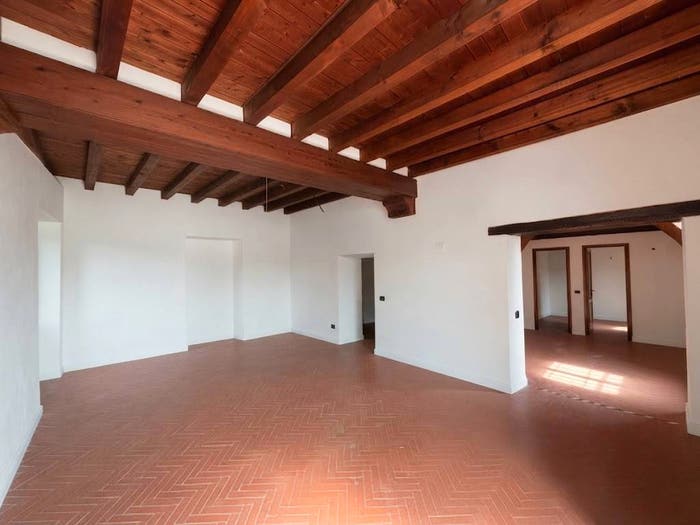 Appartamento trilocale in vendita in Via Fontane, Mompiano Costalunga, Brescia