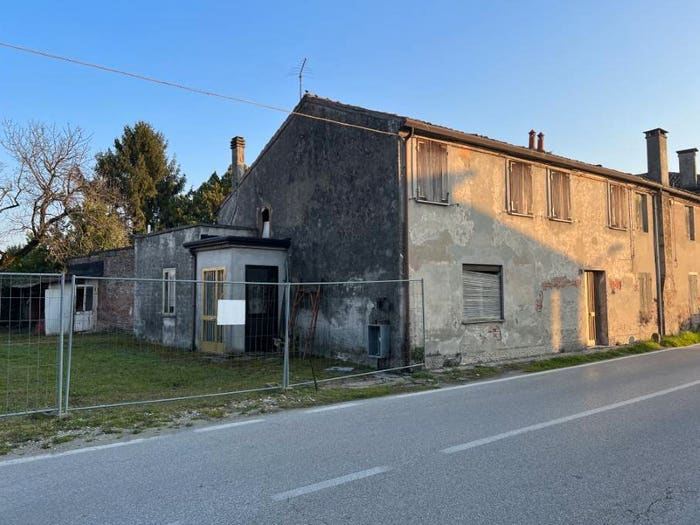 Casa con 5 locali in vendita in Via Tassona, Centro, Fiesso Umbertiano