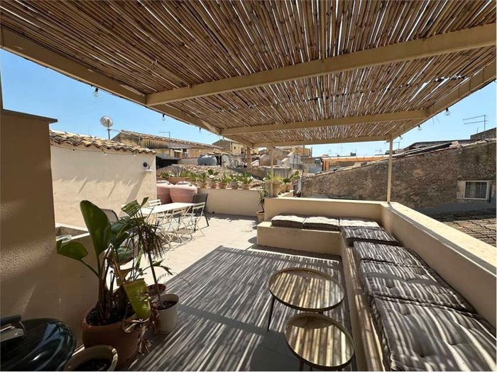 Casa quadrilocale in vendita in Vico Sant'Allodio, Centro, Noto