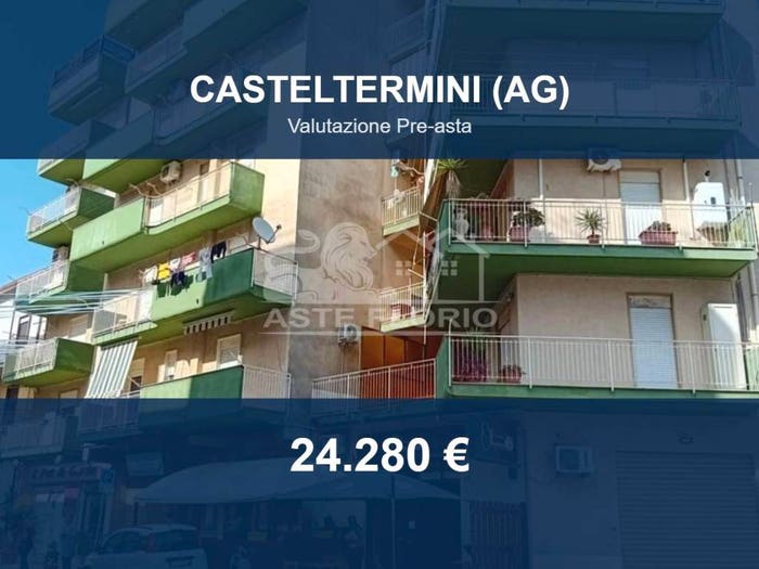 Appartamento trilocale in vendita in VIA ONLE GIULIO BONFIGLIO, Casteltermini