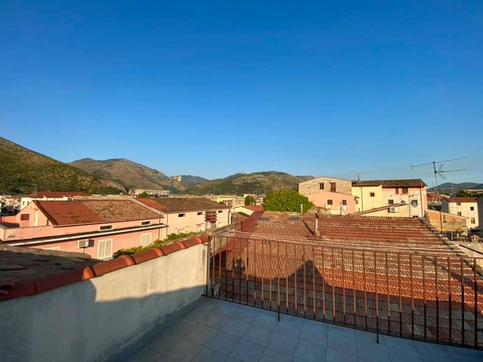 Appartamento trilocale in vendita in Largo Bernardino da Sala, Centro, Fondi