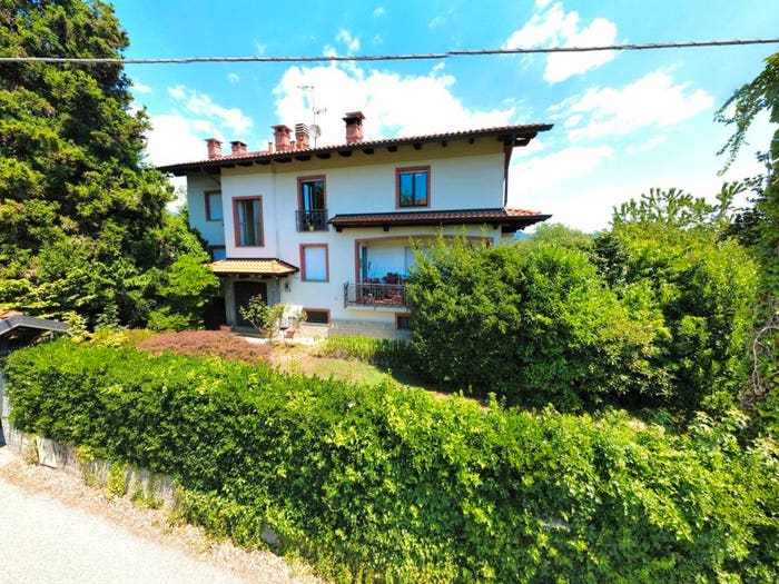 Appartamento con 5 locali in vendita in Via S Giuseppe, Vandorno Piazzo Cossila, Biella