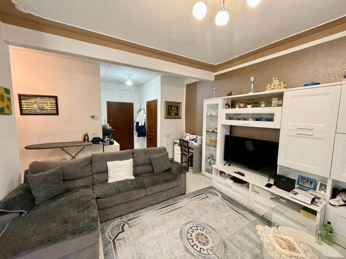 Appartamento quadrilocale in vendita in Via Novembre, Novi Ligure