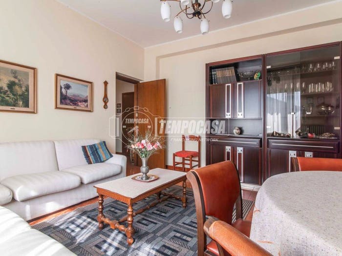 Casa trilocale in vendita in Viale ITALIA, Centro, Appiano Gentile