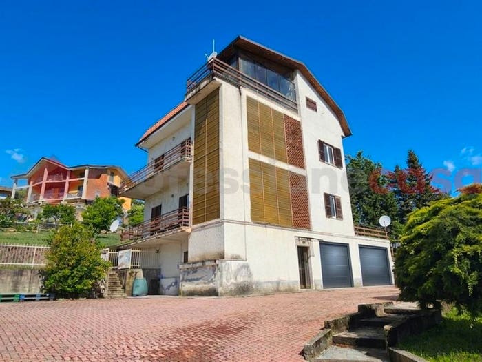 Casa con 6 locali in vendita in via marconi, San Pietro Val Lemina