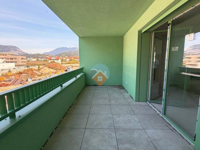 Appartamento trilocale in vendita in Via ai Fiori, Lizzanella, Rovereto