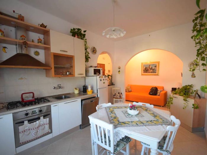 Appartamento bilocale in vendita in Via Villini Ambrogio Negrone, Pra', Genova