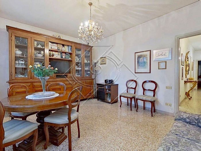 Appartamento trilocale in vendita in Via Foligno, Argingrosso, Firenze