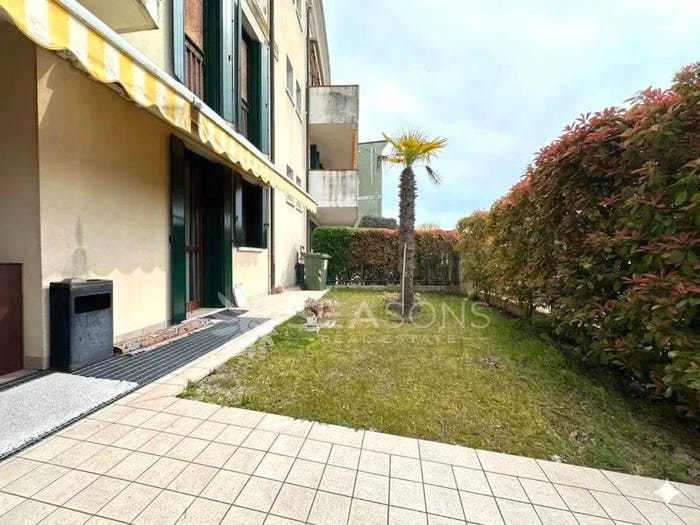 Appartamento quadrilocale in vendita in Via Julia, CavallinoTreporti