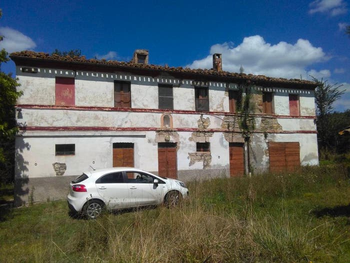 Casa con 6 locali in vendita in Cupramontana