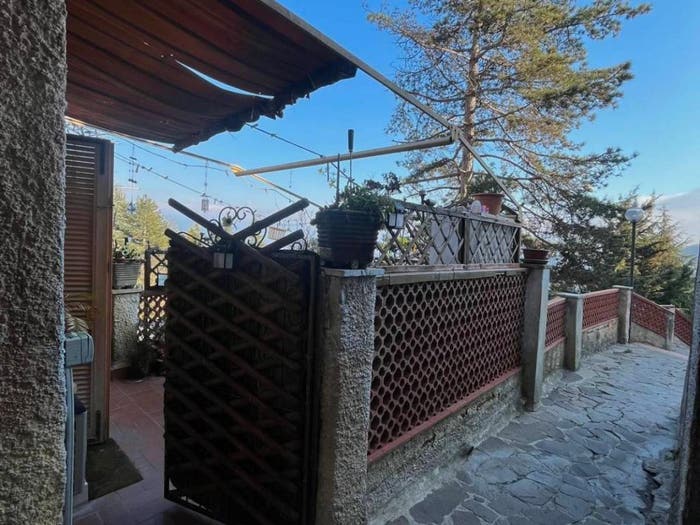 Appartamento bilocale in vendita in Via dell'Aurora, Vallinfreda