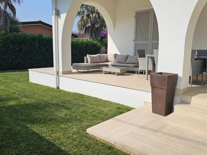 Casa con 6 locali in vendita in Vittoria Apuana, Forte dei Marmi