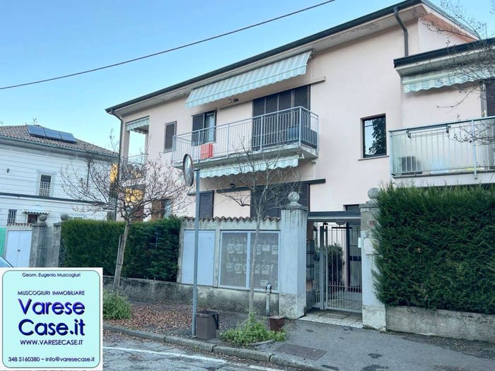 Appartamento monolocale in vendita in Via Libertà, Centro, Lavena Ponte Tresa