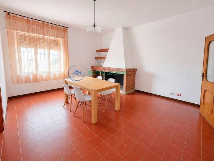 Casa con 6 locali in vendita in Via Villacidro, San Gavino Monreale