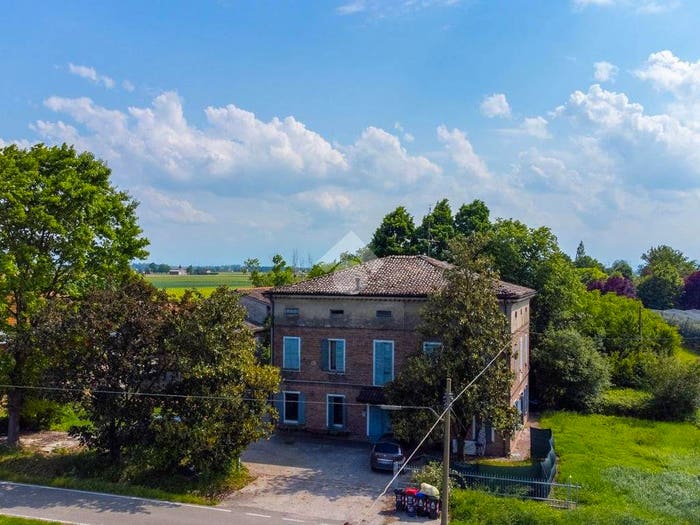 Casa con 5 locali in vendita in Via Chiesa Panzano, Campogalliano