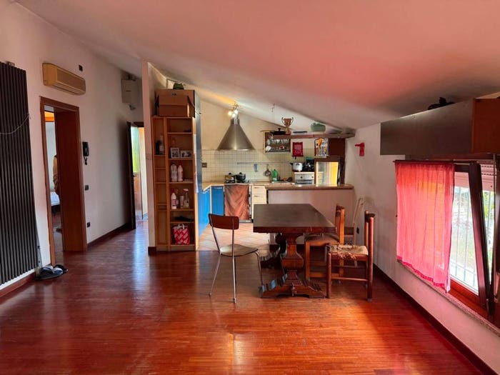 Appartamento trilocale in vendita in Via Gioacchino Rossini, Centro, Castelnovo di Sotto
