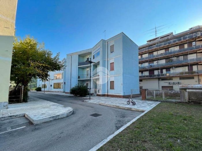 Appartamento quadrilocale in vendita in Via francesco ferdinando d' avalos, Stadio Lungomare Colombo, Pescara