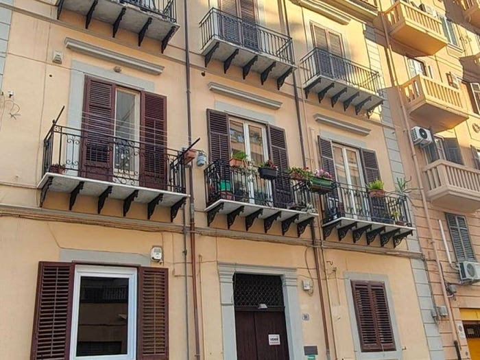 Appartamento con 5 locali in vendita in Via Principe di Granatelli, Roma Cavour, Palermo