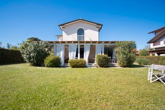 Casa con 6 locali in vendita in Via Giuseppe Viner, Centro, Forte dei Marmi