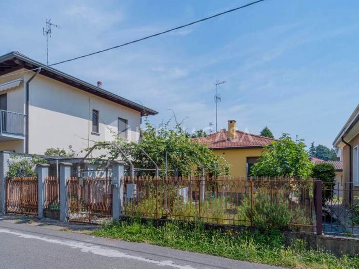 Casa trilocale in vendita in Via Amedeo Avogadro, Ravello Villastanza Villapia, Parabiago