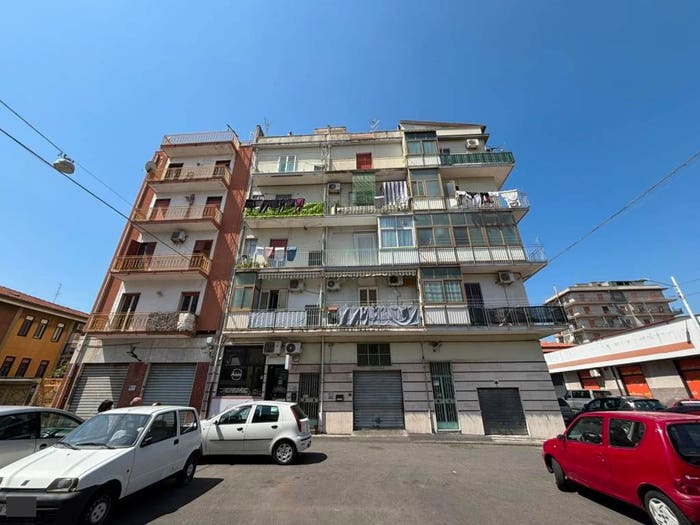 Appartamento bilocale in vendita in Via Michele Lessona, Rapisardi, Catania