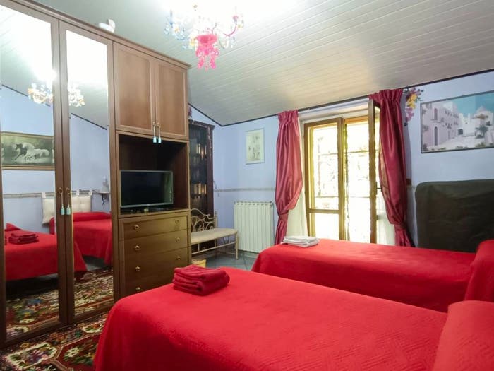 Casa con 5 locali in vendita in Strada Provinciale Septempedana, Pioraco