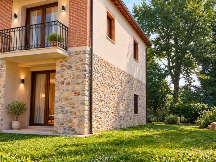 Casa trilocale in vendita in Via Camillo Benso di Cavour, Gemonio