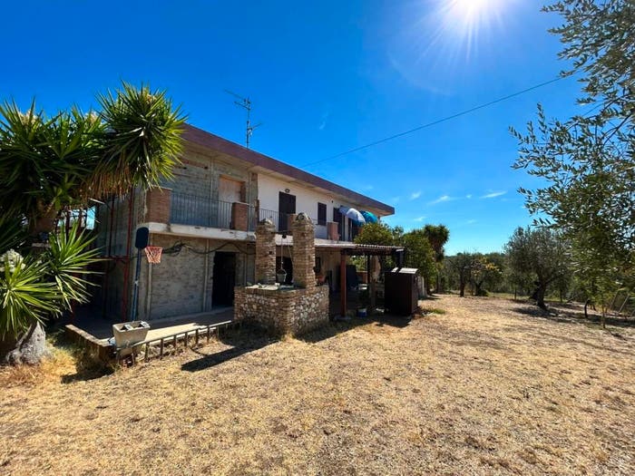 Casa quadrilocale in vendita in Strada Fontegrande, Ortona