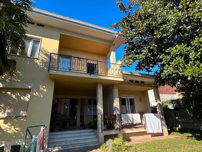 Casa con 6 locali in vendita in Via Concordia, Centro, Gorizia