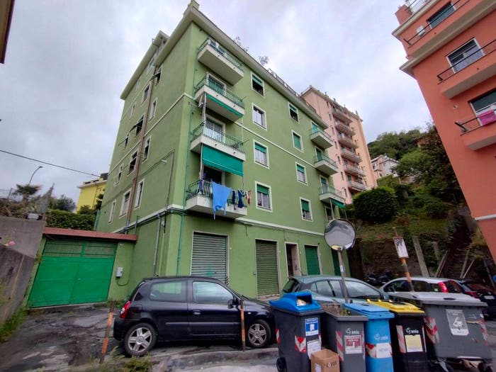 Appartamento quadrilocale in vendita in Bolzaneto, Genova