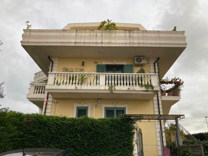 Appartamento trilocale in vendita in Via Delle Industrie, Zona Industriale, Bellizzi