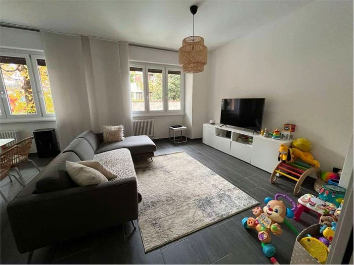 Appartamento trilocale in vendita in Via Plinio, Cernobbio