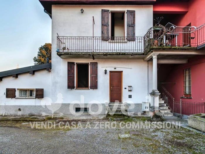 Casa bilocale in vendita in Via Dante Alighieri, Centro, Lurate Caccivio