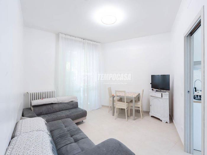 Appartamento trilocale in vendita in Via Alcide De Gasperi, Centro, Muggiò