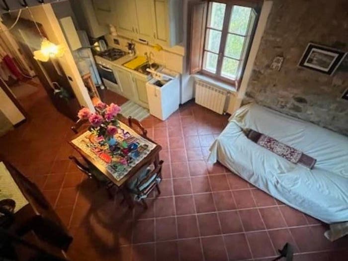 Casa bilocale in vendita in Fosdinovo