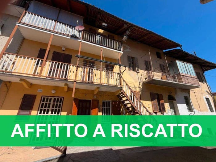 Casa quadrilocale in vendita in Vicolo Castello, Centro, Front
