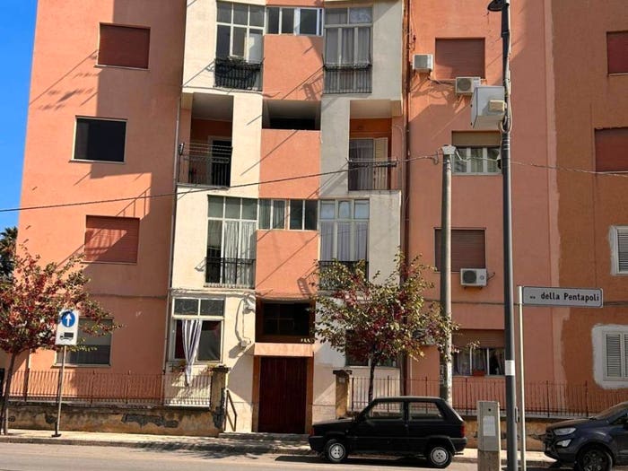 Appartamento quadrilocale in vendita in VIA PENTAPOLI, Priolo Gargallo