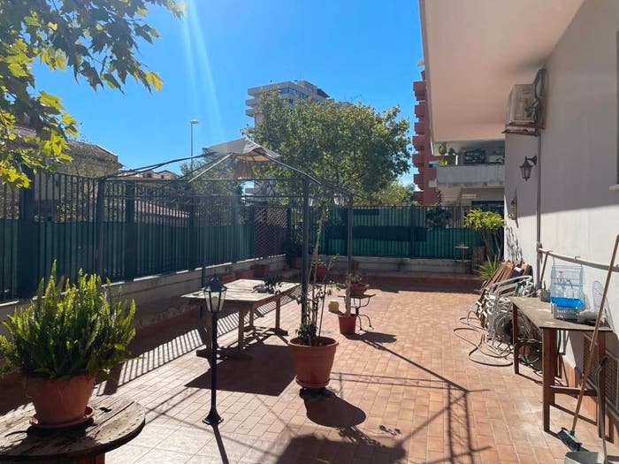 Appartamento quadrilocale in vendita in Via Pietro Marcellino Corradini, Arenella, Palermo