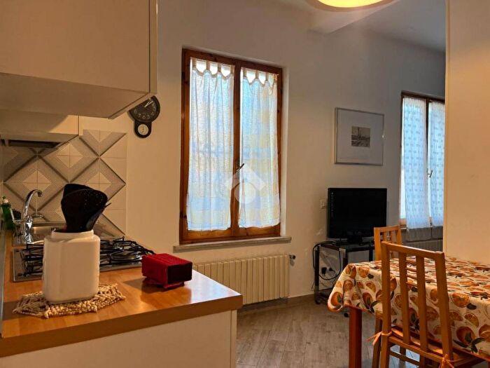 Casa monolocale in vendita in Via Porto, Porto, Pesaro