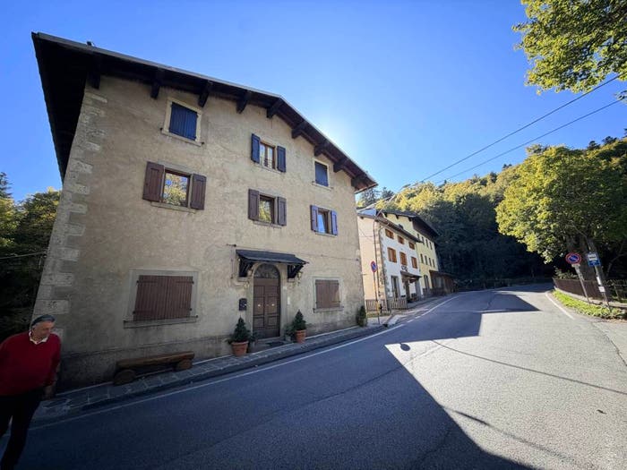 Appartamento con 6 locali in vendita in Abetone Cutigliano