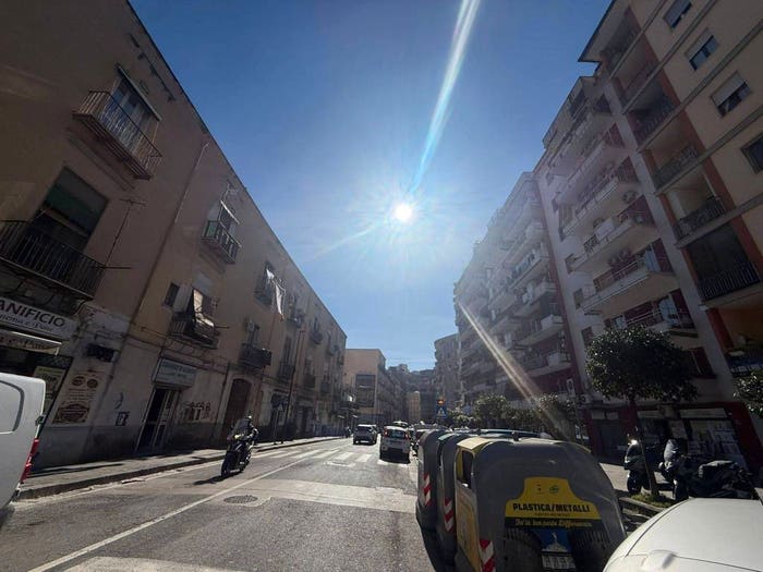 Appartamento trilocale in vendita in Via Consalvo, Fuorigrotta, Napoli