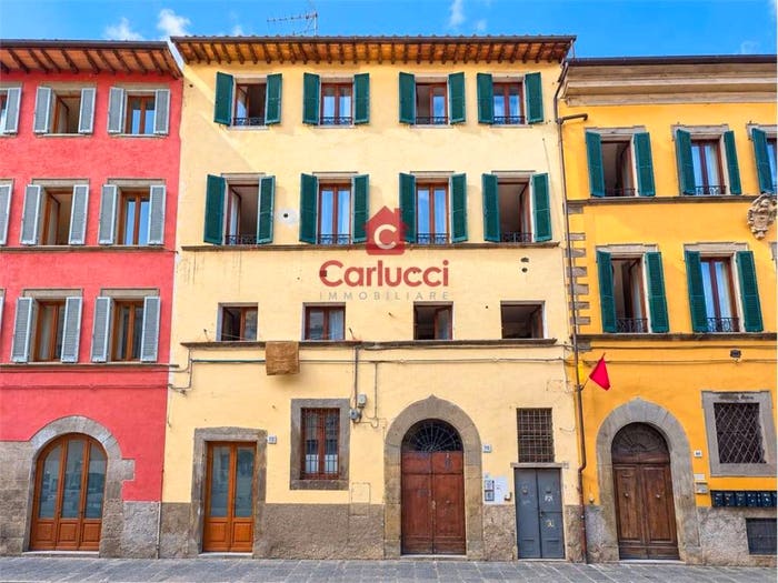 Appartamento trilocale in vendita in via Ruga Degli Orlandi, Centro, Pescia