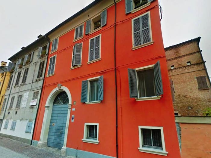 Casa con 6 locali in vendita in via oberdan, Centro, Finale Emilia