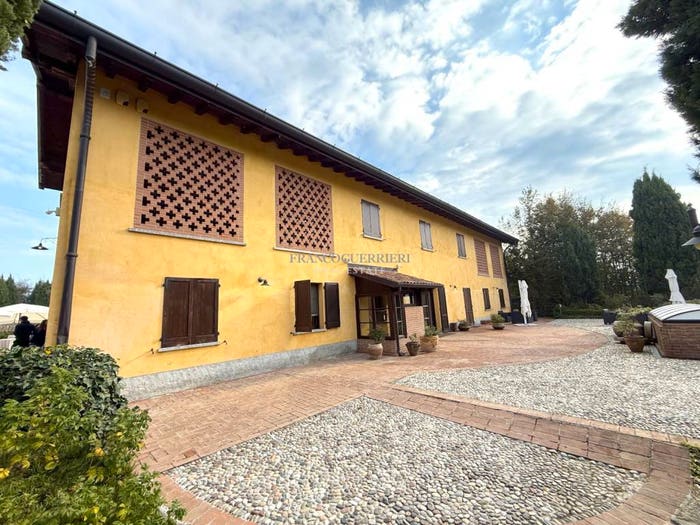 Casa con 6 locali in vendita in Via Vignola, Aurora, Osnago