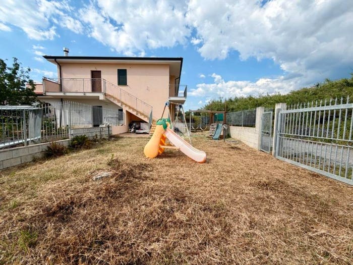 Appartamento trilocale in vendita in Localita ' piantine, Diamante