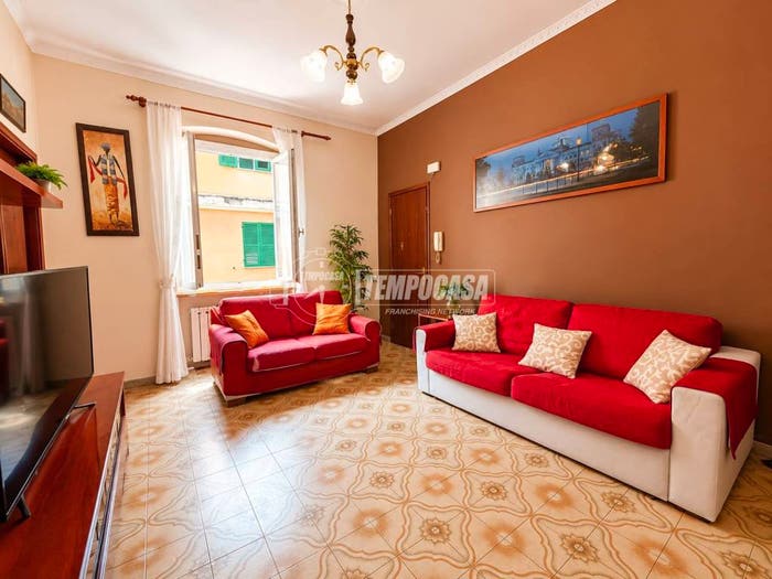 Appartamento quadrilocale in vendita in Via Giovanni Miani, Sampierdarena, Genova