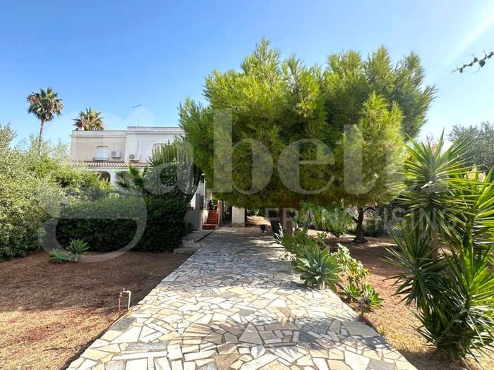 Casa con 6 locali in vendita in Via G Martino, Lido Di Noto, Noto