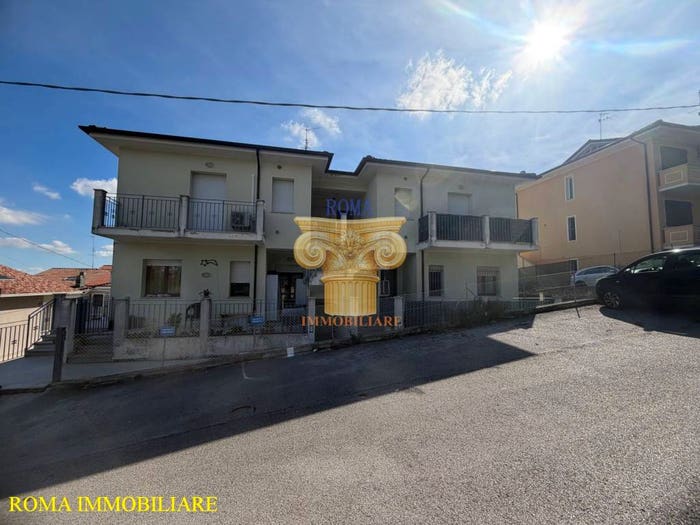 Appartamento trilocale in vendita in Viale Cadore, Lucrezia, Cartoceto